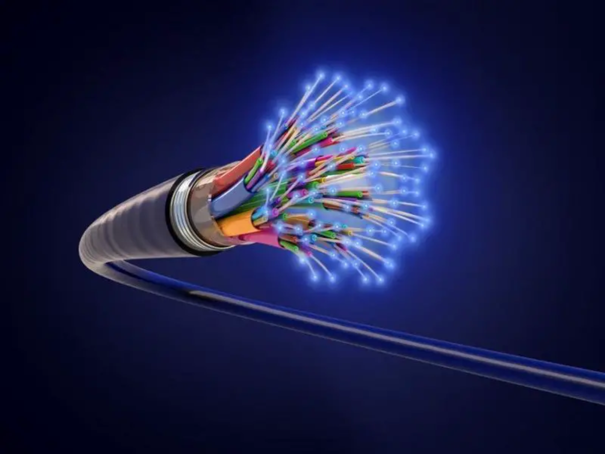 Glass versus Plastic Fiber Optics|Plastic vs Glass Optical Fiber|Plastic Fibre Cable||OM3 MPO Patch||